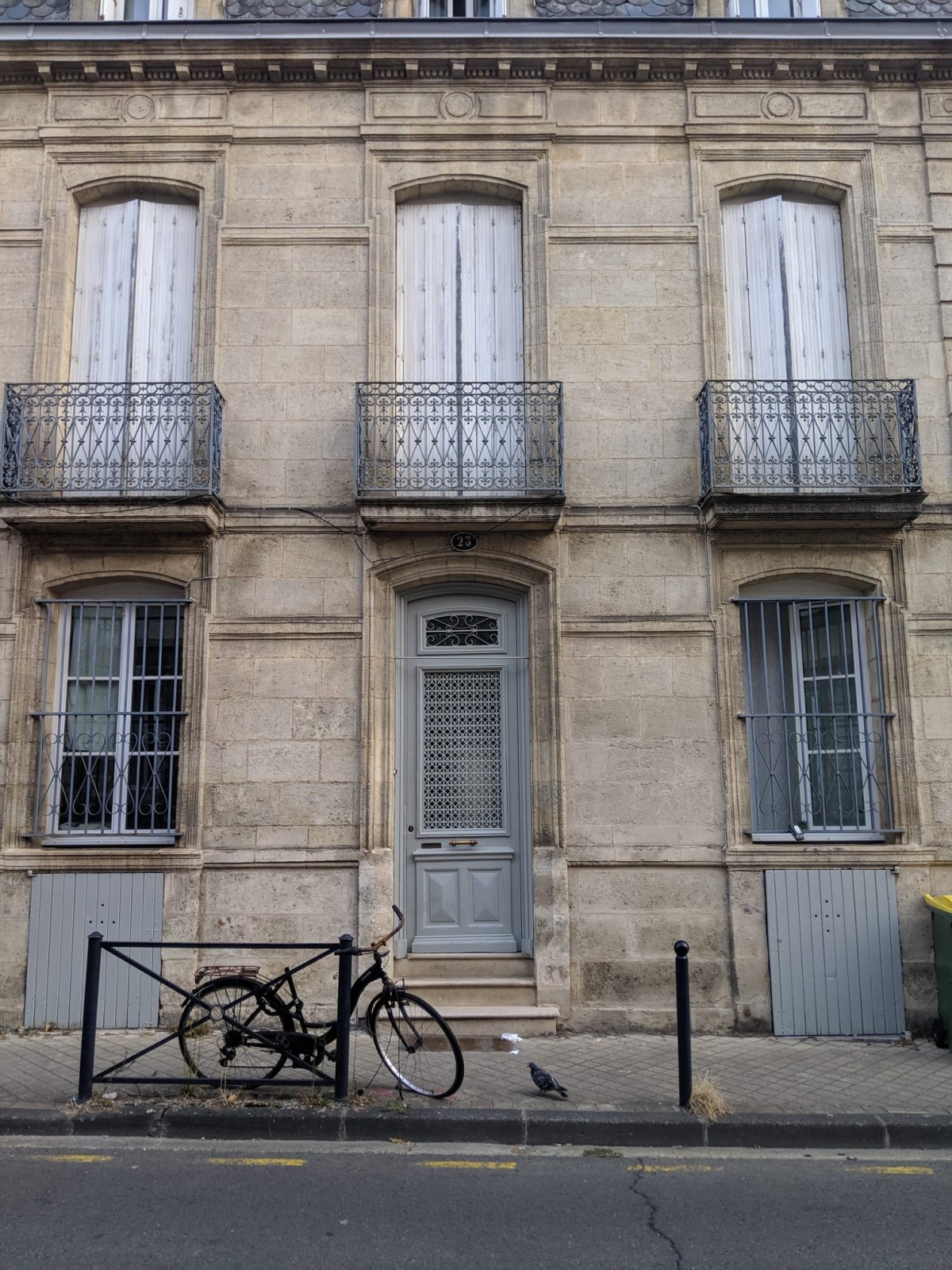 Une porte bordelaise / source : Ekhosystem